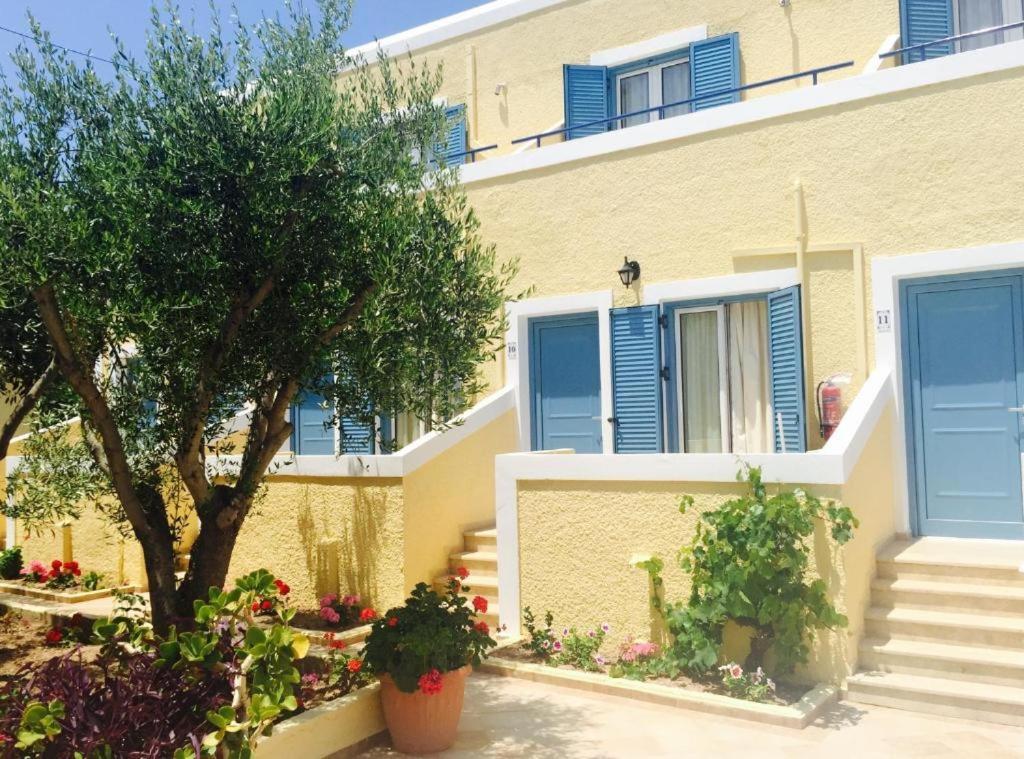 Esperides Maisonettes Agia Marina  Dış mekan fotoğraf