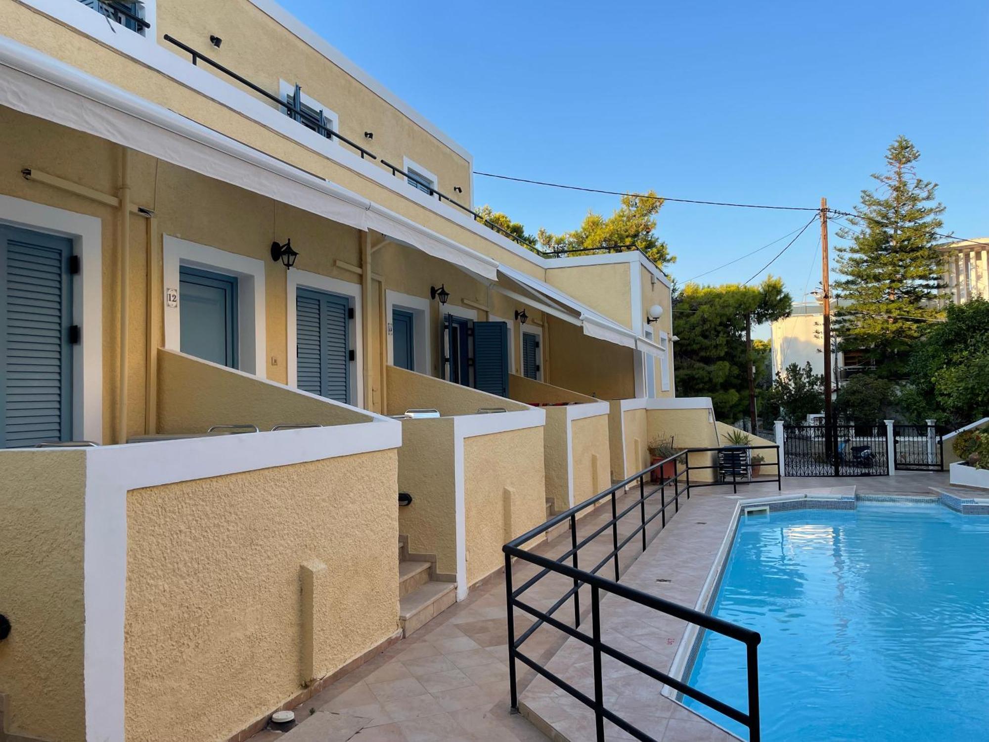Esperides Maisonettes Agia Marina  Dış mekan fotoğraf