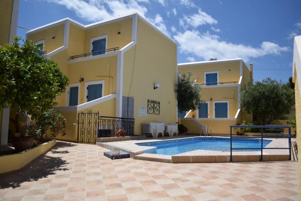 Esperides Maisonettes Agia Marina  Dış mekan fotoğraf